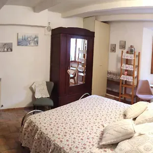 https://casina-margot.it-tuscanyhotel.com