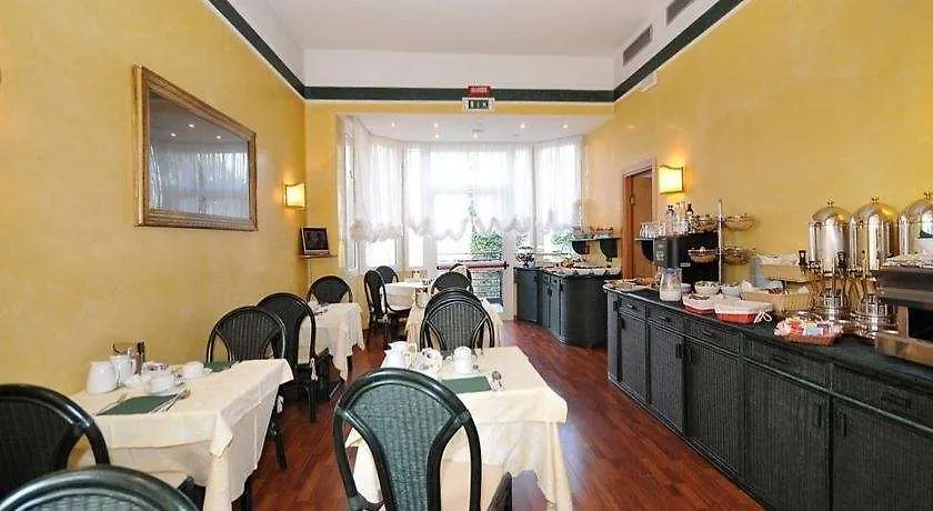 Hotel Estense Modena