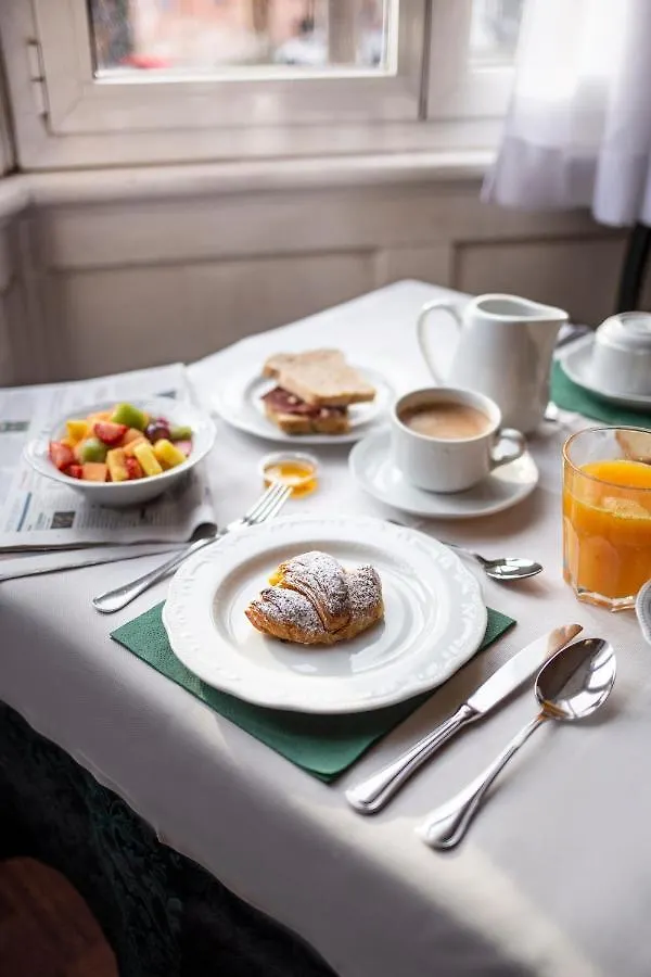 Hotel Estense Modena 3*,  Italy