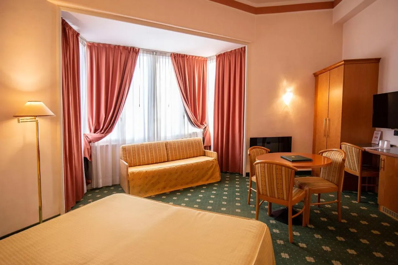 Hotel Estense Modena
